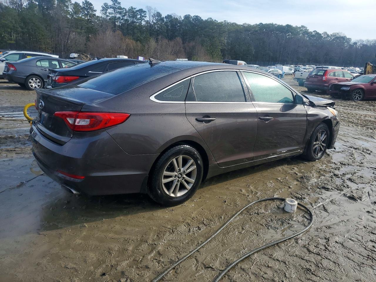 2017 Hyundai Sonata Se - Фото 3