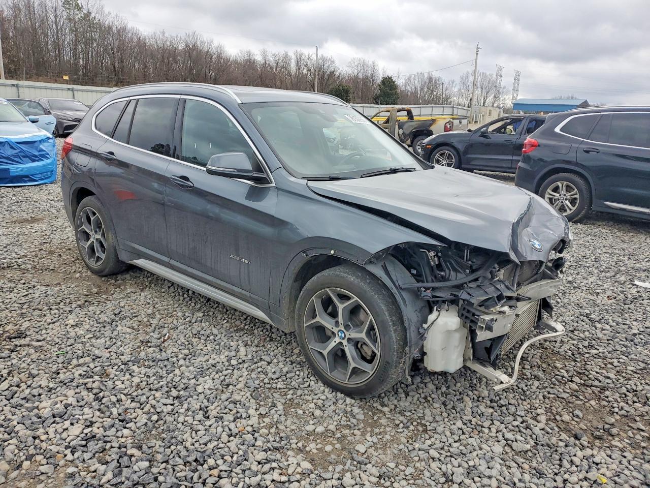 2016 BMW X1 - Фото 4