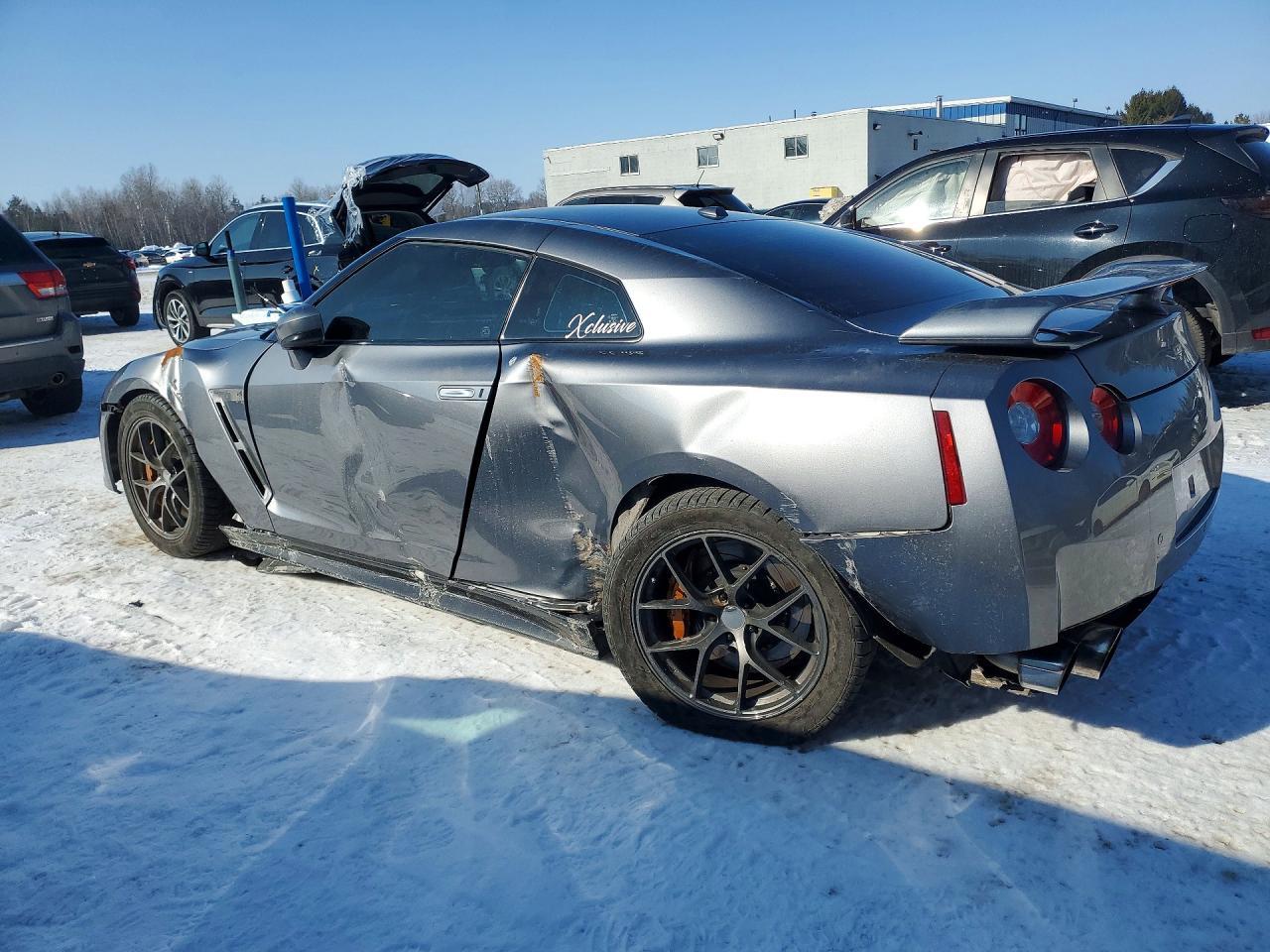 2010 Nissan Gt-R Base - Фото 2