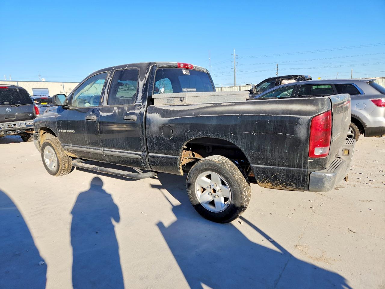 2002 Dodge Ram 1500 - Фото 2