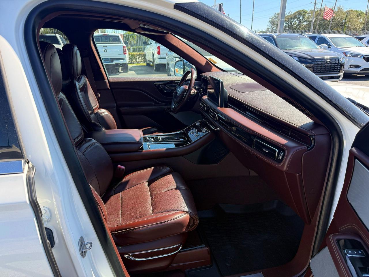 2020 Lincoln Aviator Black Label Grand Touring - Фото 5