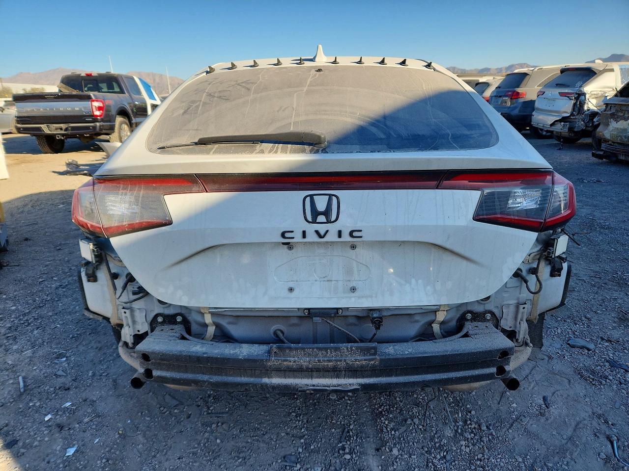 2022 Honda Civic Sport Touring - Фото 6