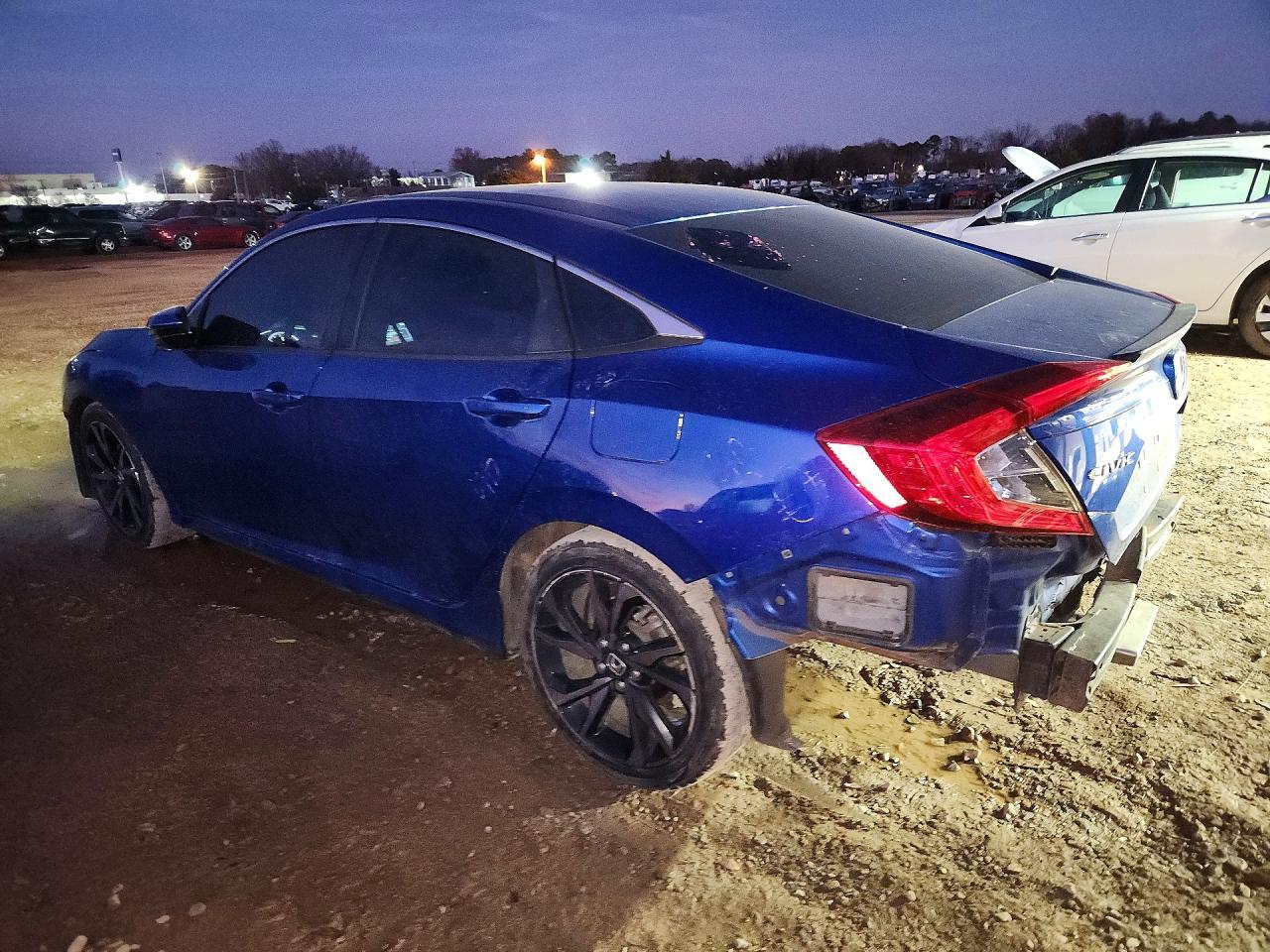 2019 Honda Civic Sport - Фото 2