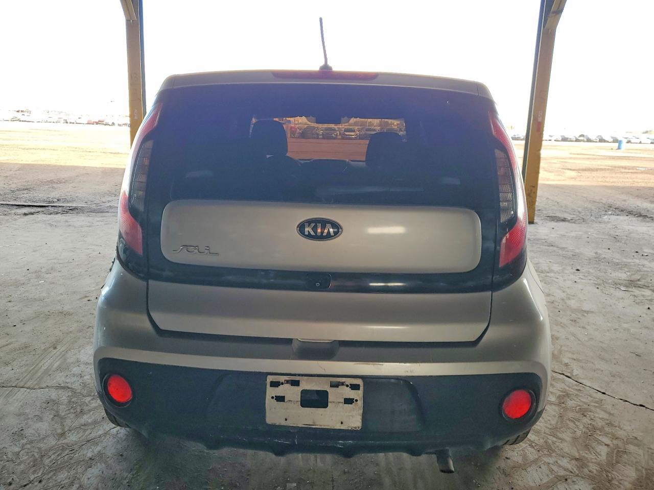 2017 Kia Soul + - Фото 6