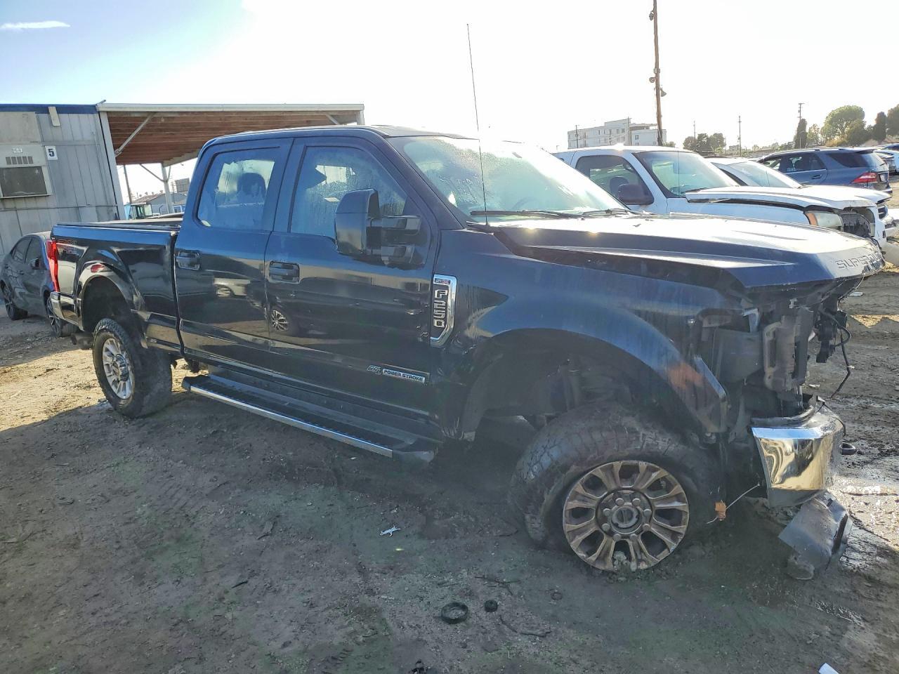 2021 Ford F250 Super Duty - Image 4
