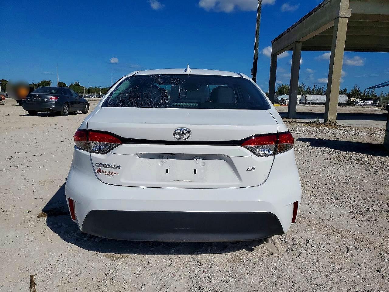2025 Toyota Corolla Le - Image 6