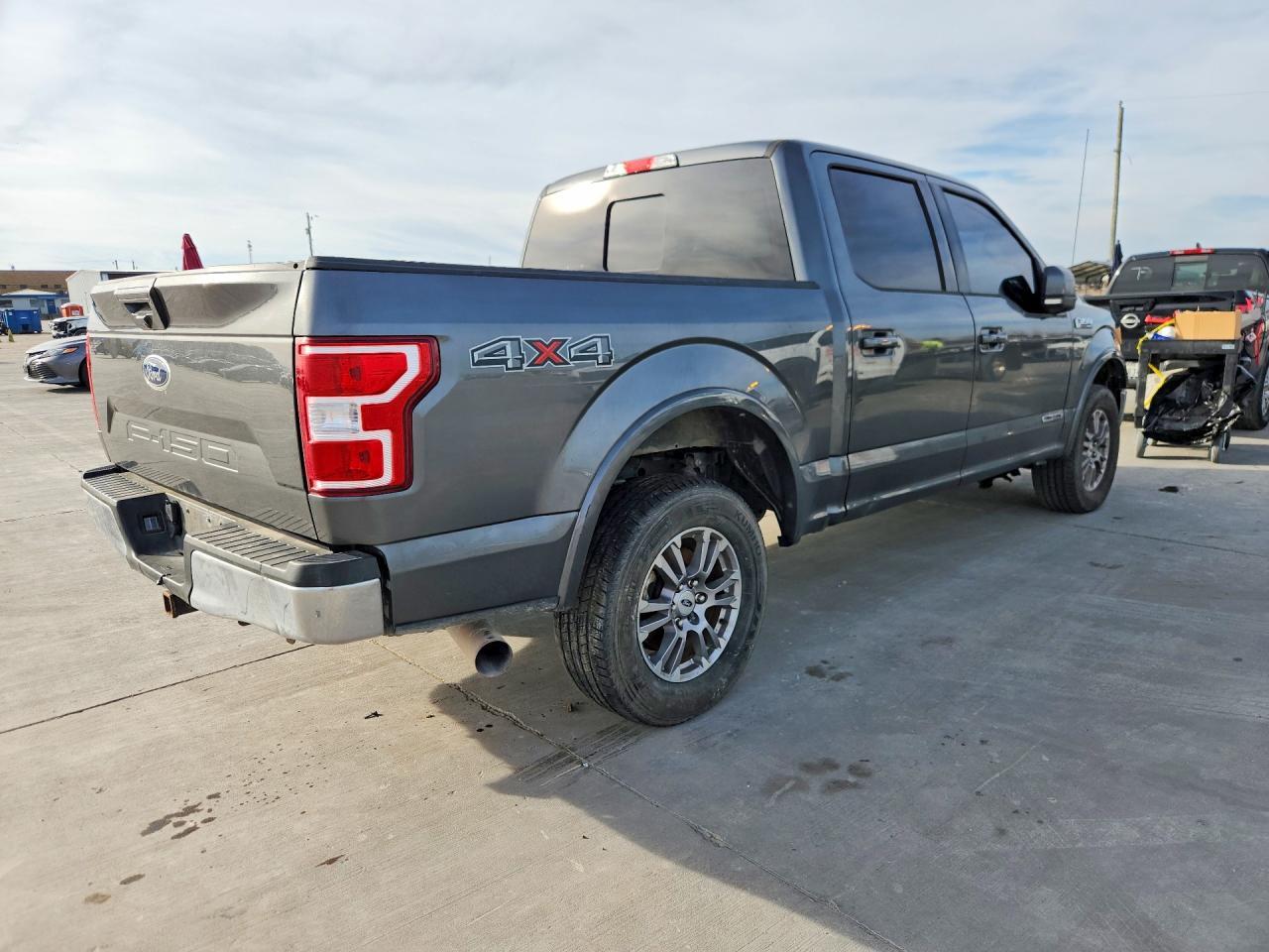 2019 Ford F150 Lariat 4Wd - Image 3