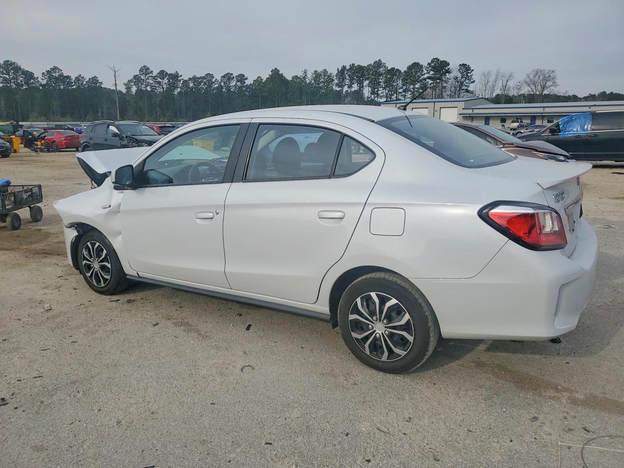 2022 Mitsubishi Mirage G4 Es - Фото 2
