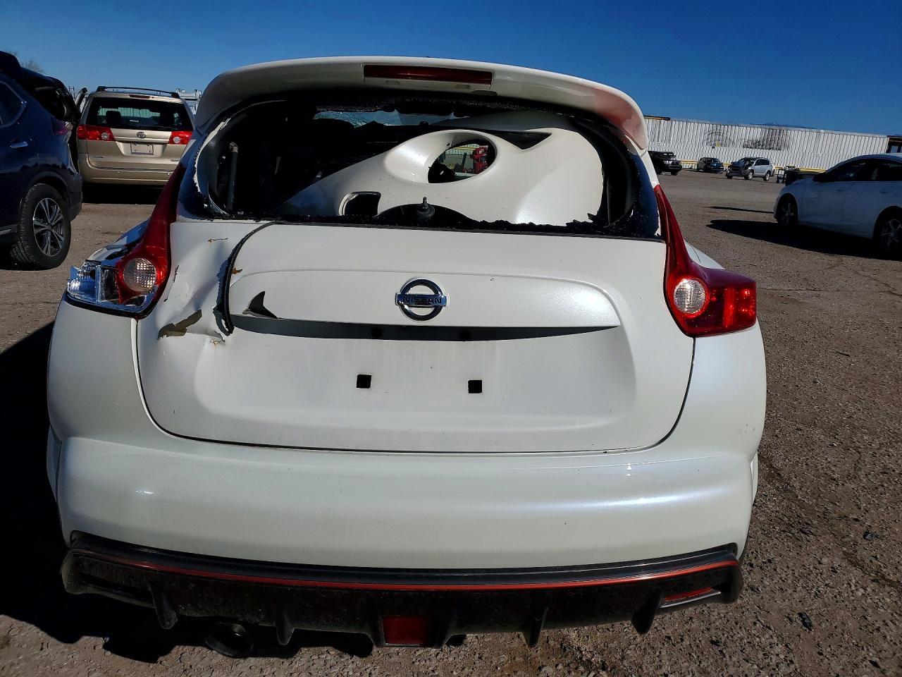 2014 Nissan Juke S - Фото 6