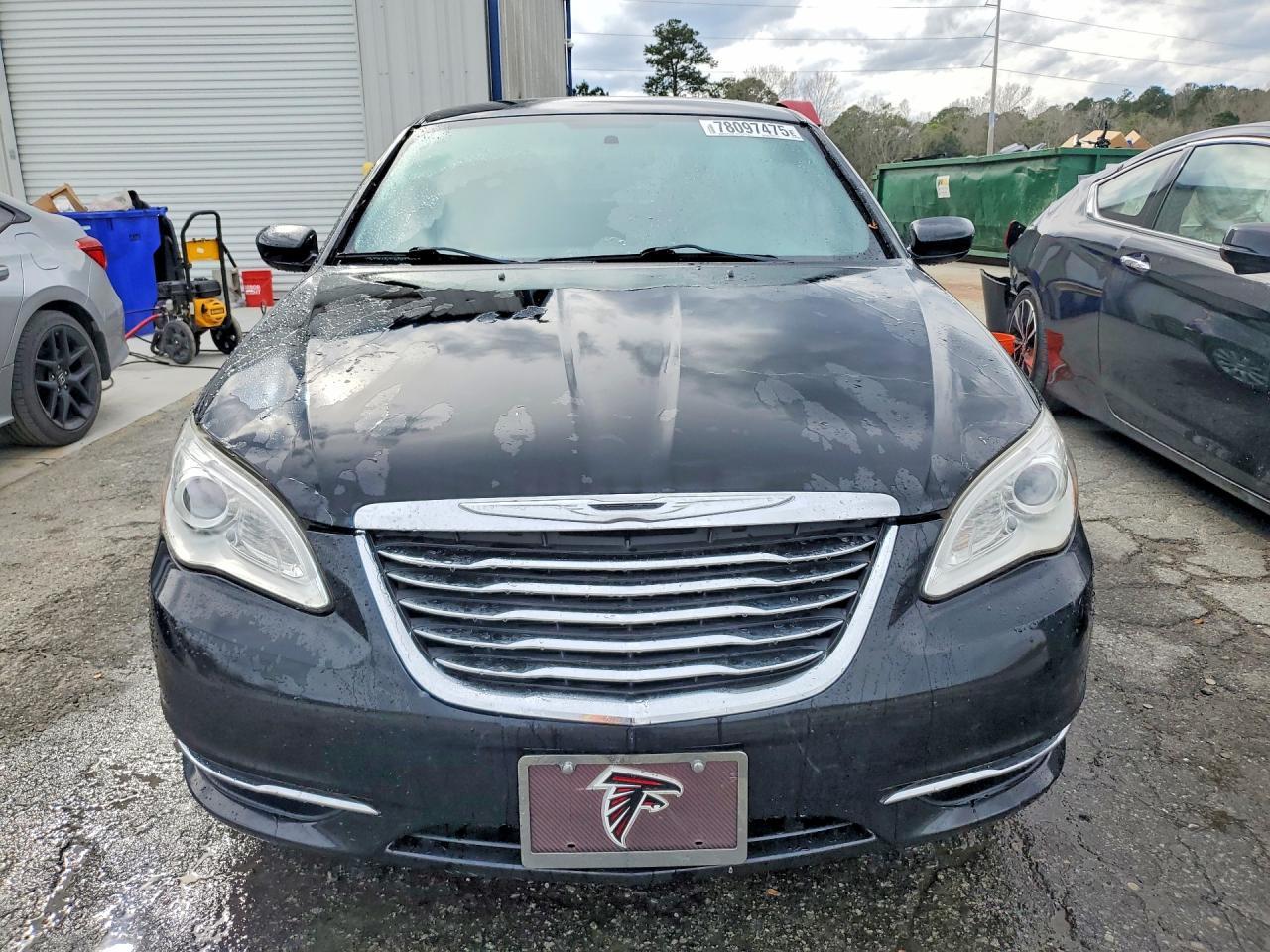 2013 Chrysler 200 Touring - Image 5