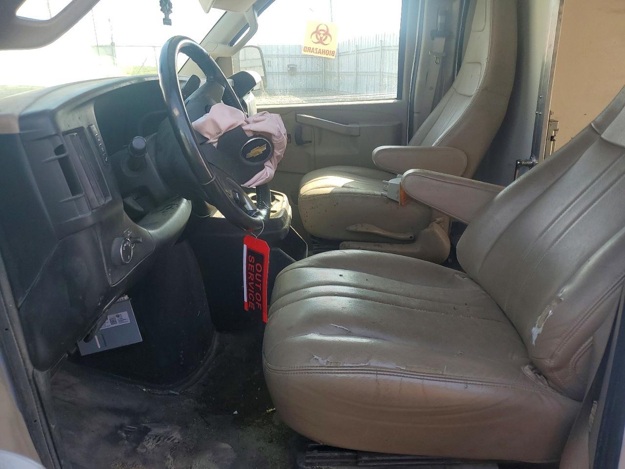 2019 Chevrolet Express Van 4.3L V6 Ffv Cutaway Van - Фото 7