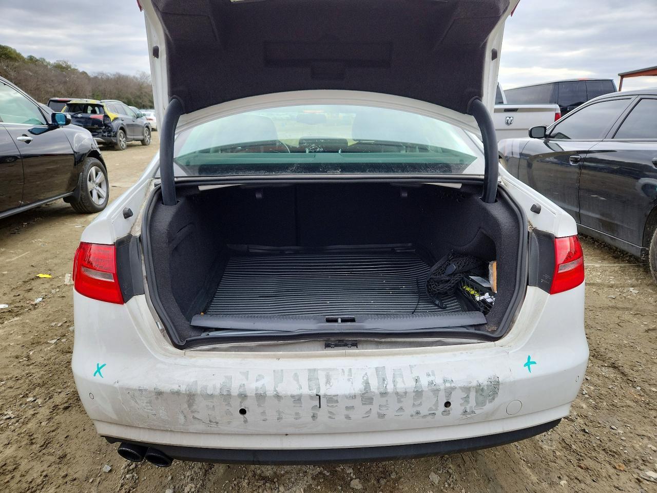 2013 Audi A4 Premium Plus - Image 6