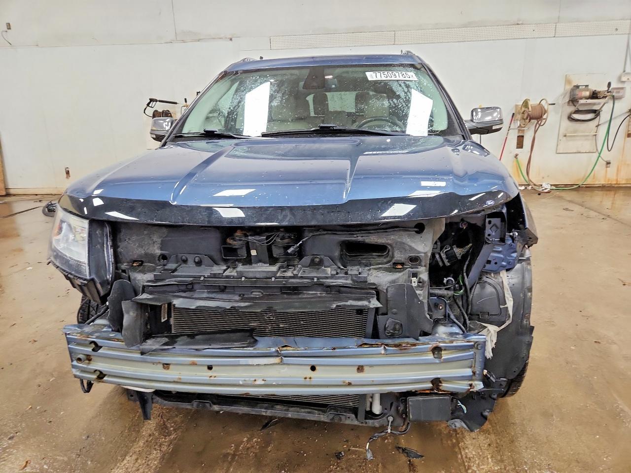 2019 Ford Explorer Limited - Image 5