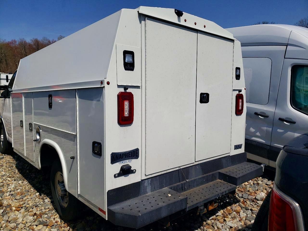 2023 Chevrolet Express G3500 - Фото 6