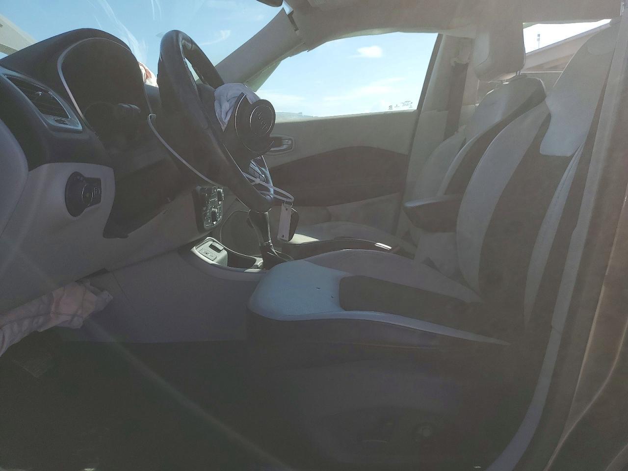 2018 Jeep Compass Latitude - Фото 7