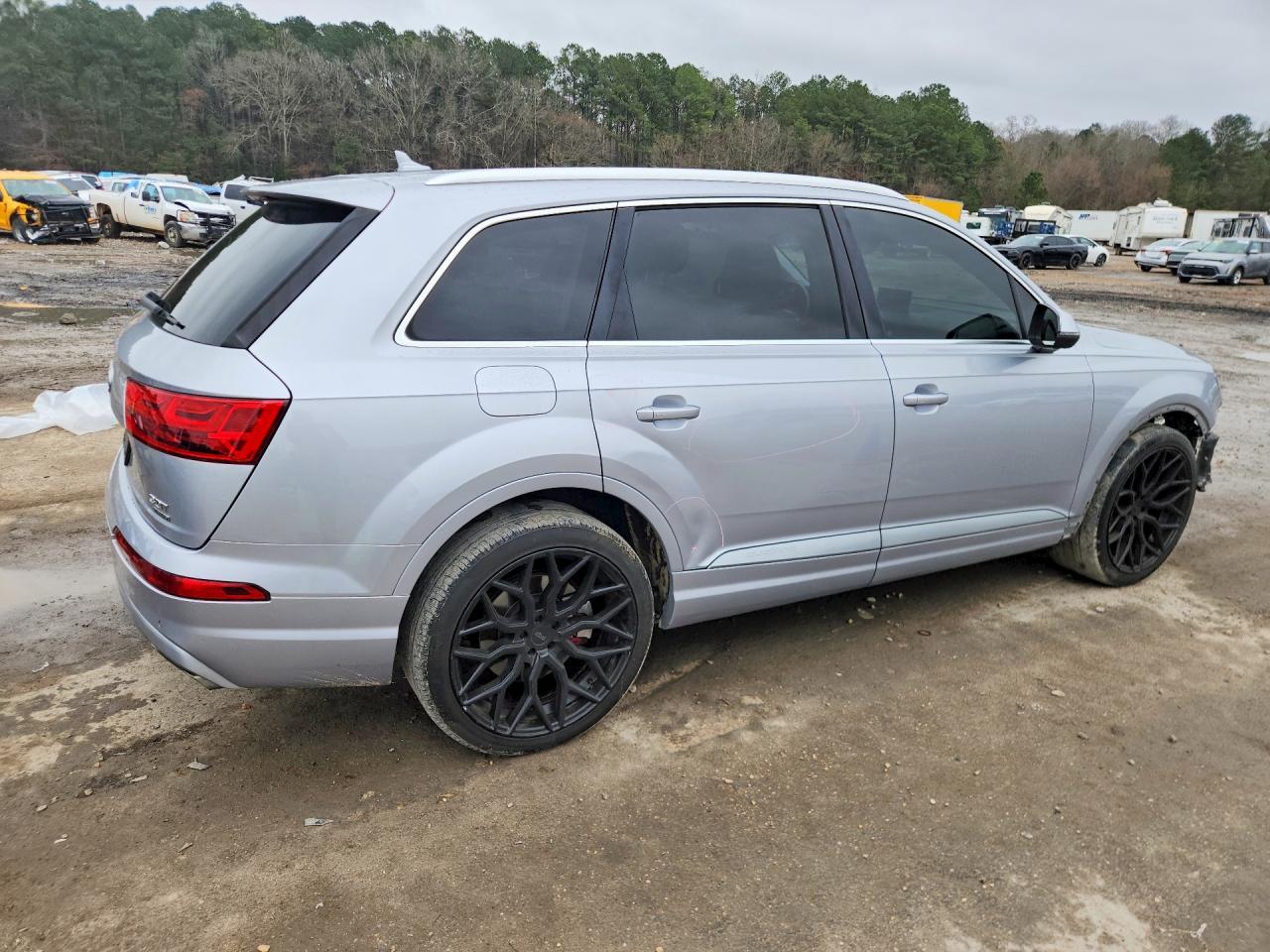 2018 Audi Q7 Premium Plus - Фото 3