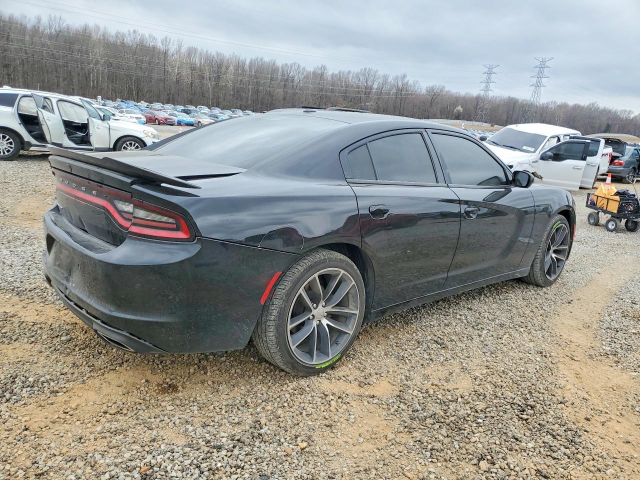 2020 Dodge Charger Sxt - Фото 3