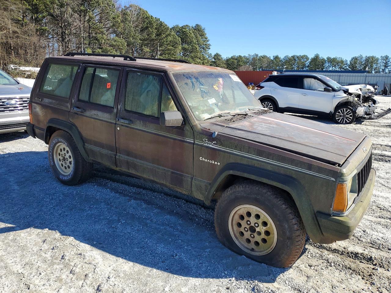 1992 Jeep Cherokee Sport - Фото 4