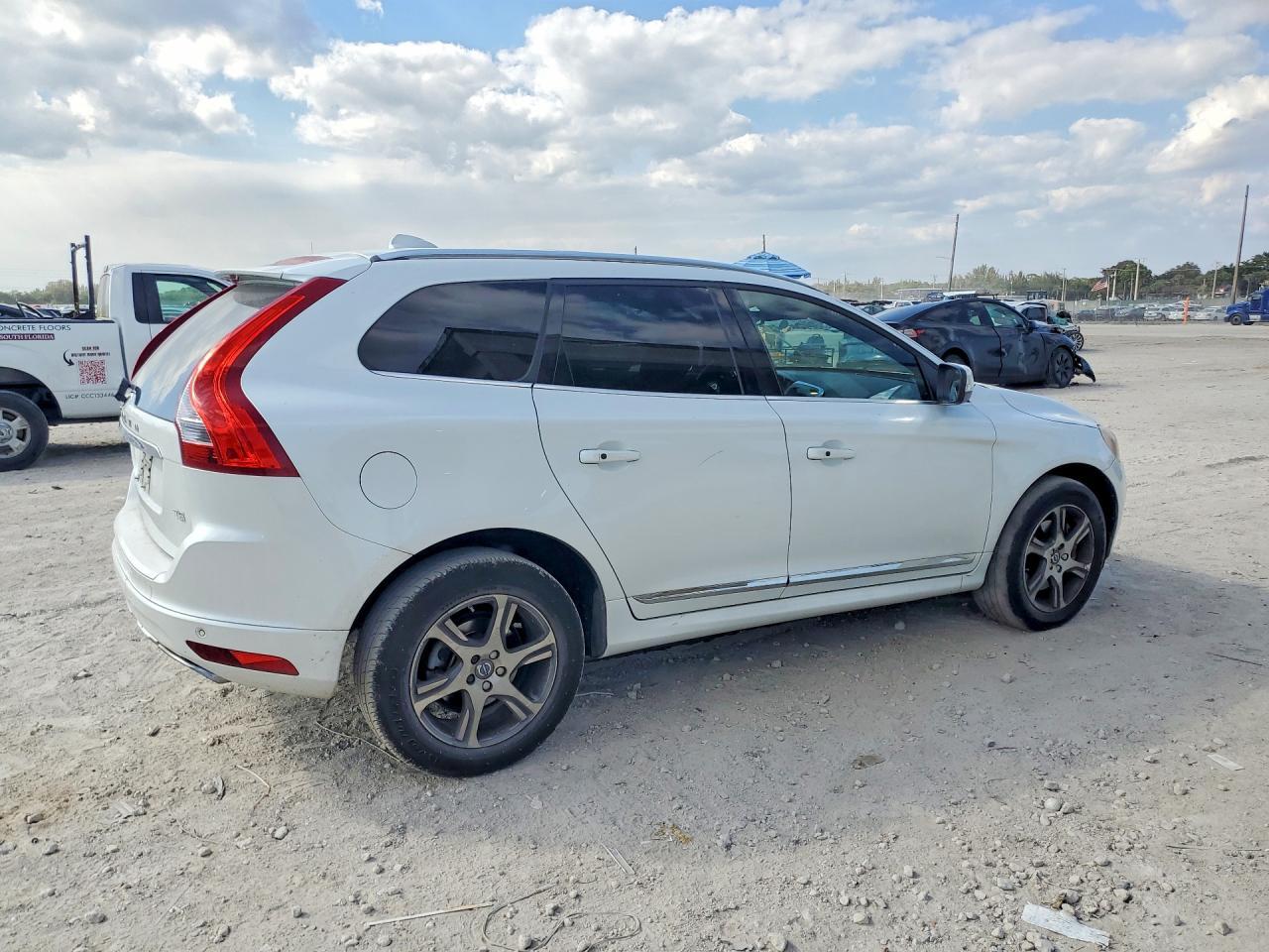 2015 Volvo Xc60 T5 Premier - Фото 3