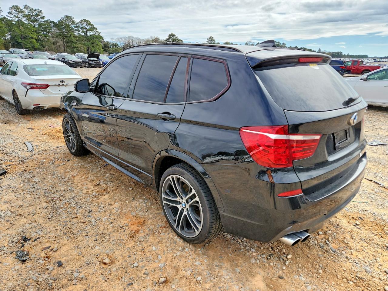 2017 BMW X3 Sdrive28I - Фото 2