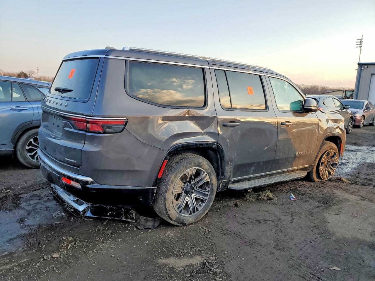 2022 Jeep Wagoneer Series Iii - Image 3