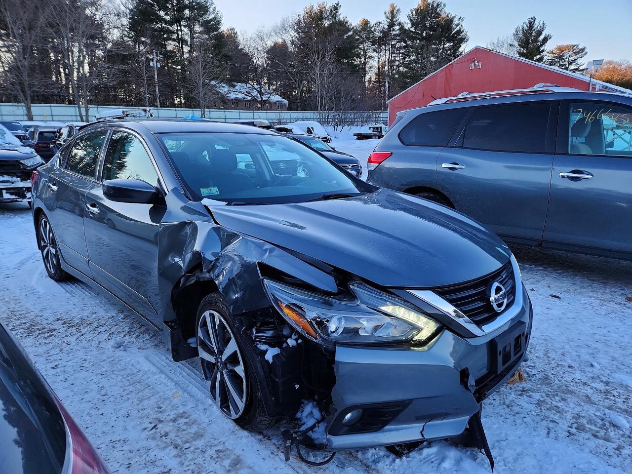 2016 Nissan Altima 2.5 - Фото 4
