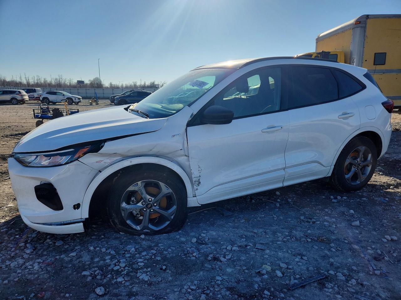 2023 Ford Escape St Line
