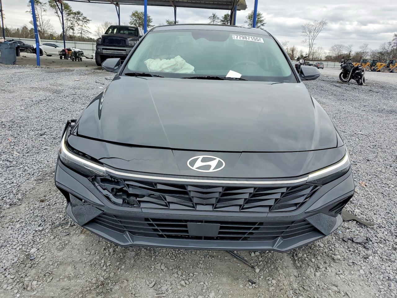 2025 Hyundai Elantra Limited - Фото 5