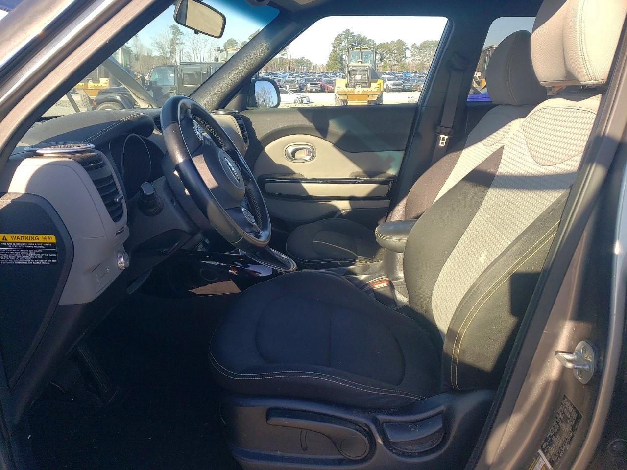 2015 Kia Soul + - Фото 7