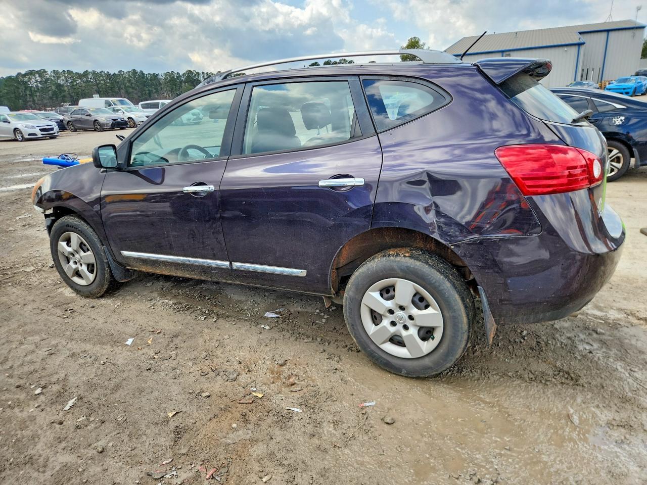 2014 Nissan Rogue Select S - Фото 2