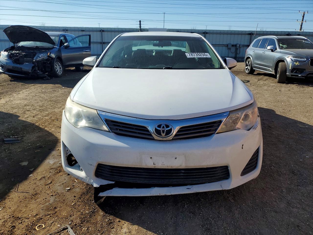 2013 Toyota Camry - Image 5