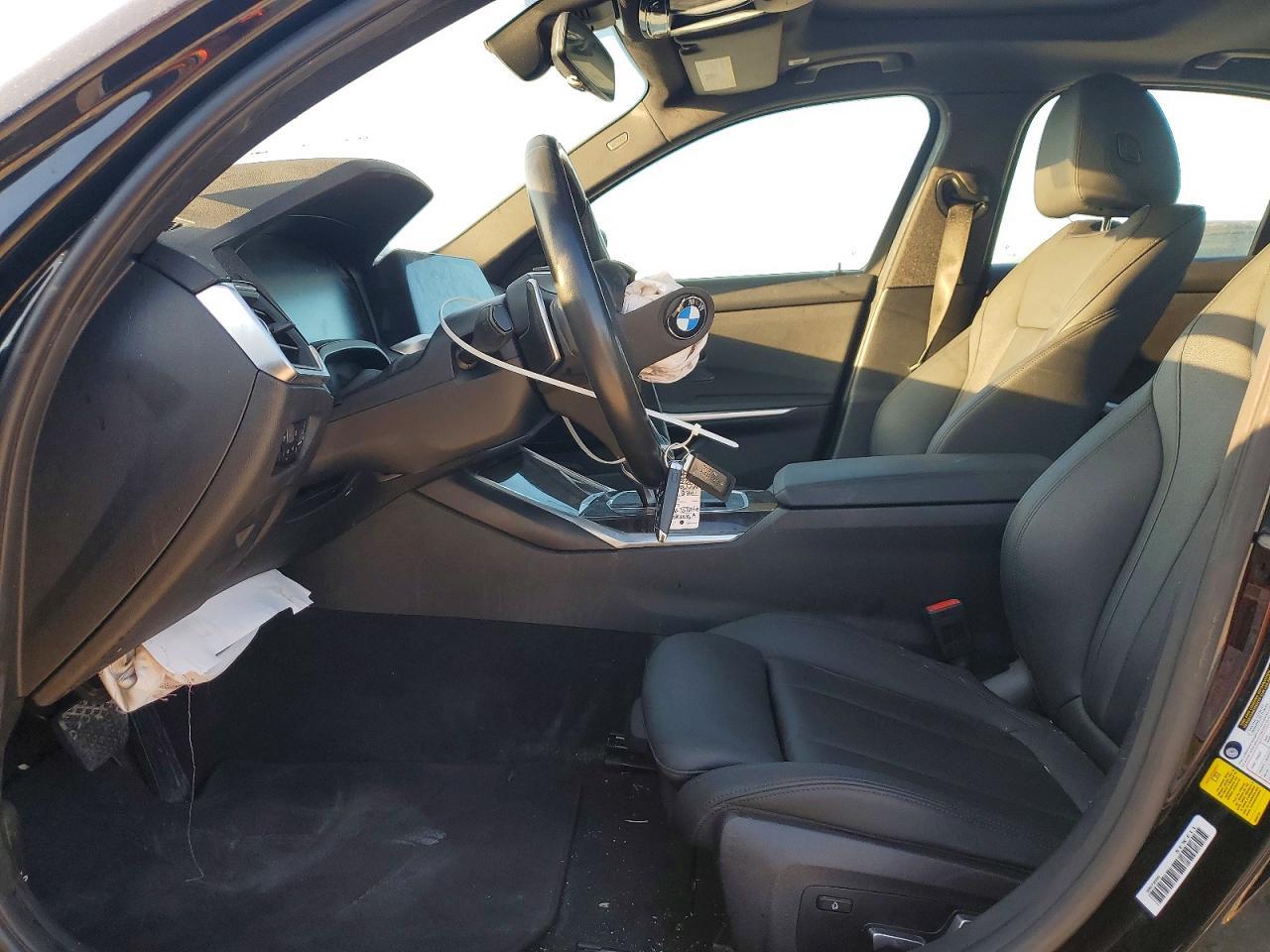2019 BMW 330I - Фото 7