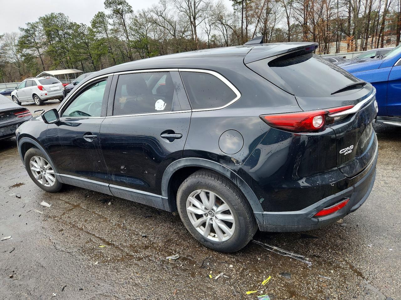 2016 Mazda Cx-9 Touring - Image 2