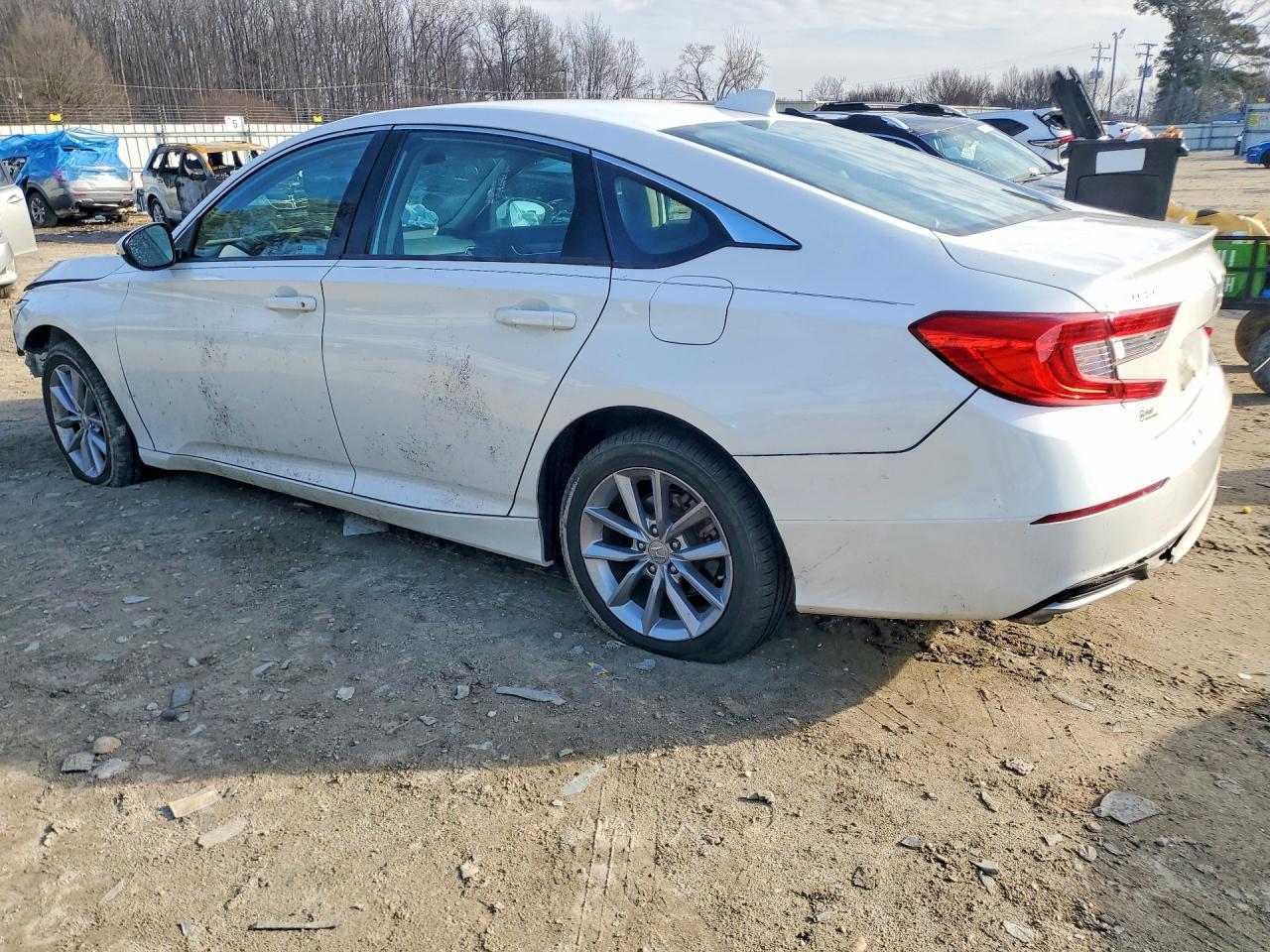 2021 Honda Accord Lx - Фото 2