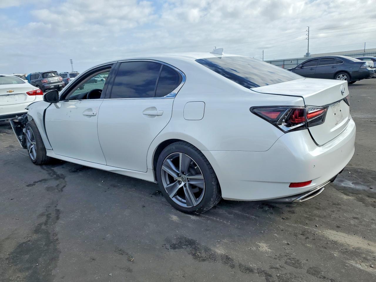 2017 Lexus Gs 350 Base - Фото 2
