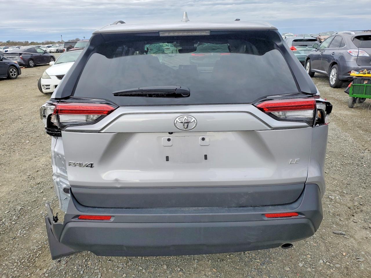 2024 Toyota Rav4 Le - Фото 6
