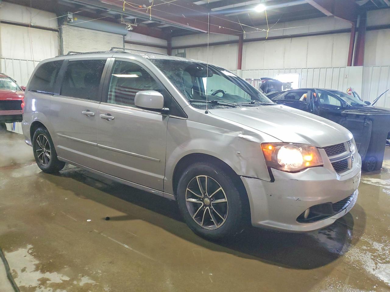 2017 Dodge Grand Caravan Sxt - Фото 4