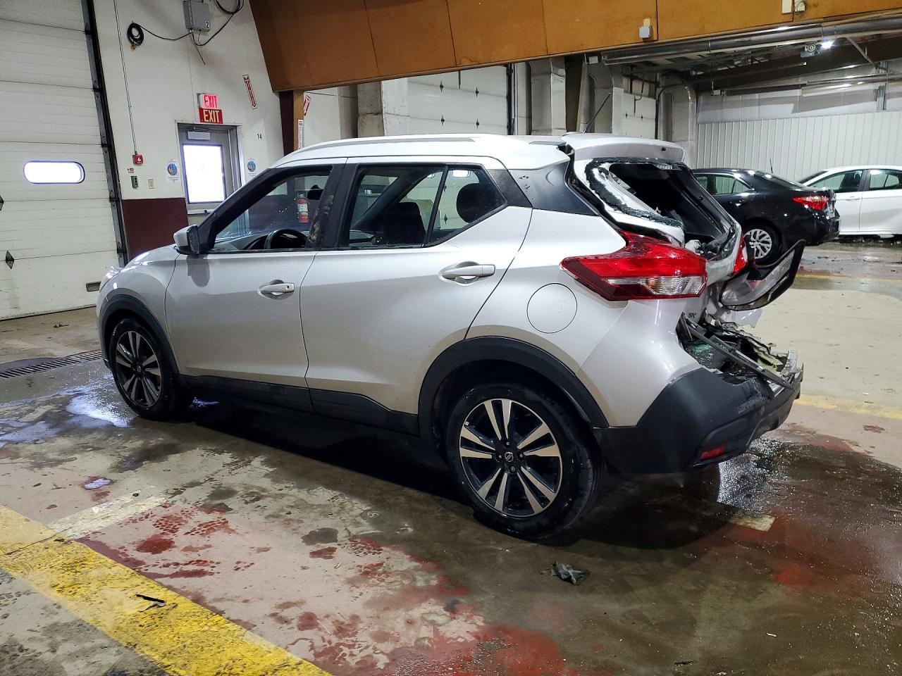 2019 Nissan Kicks S - Фото 2