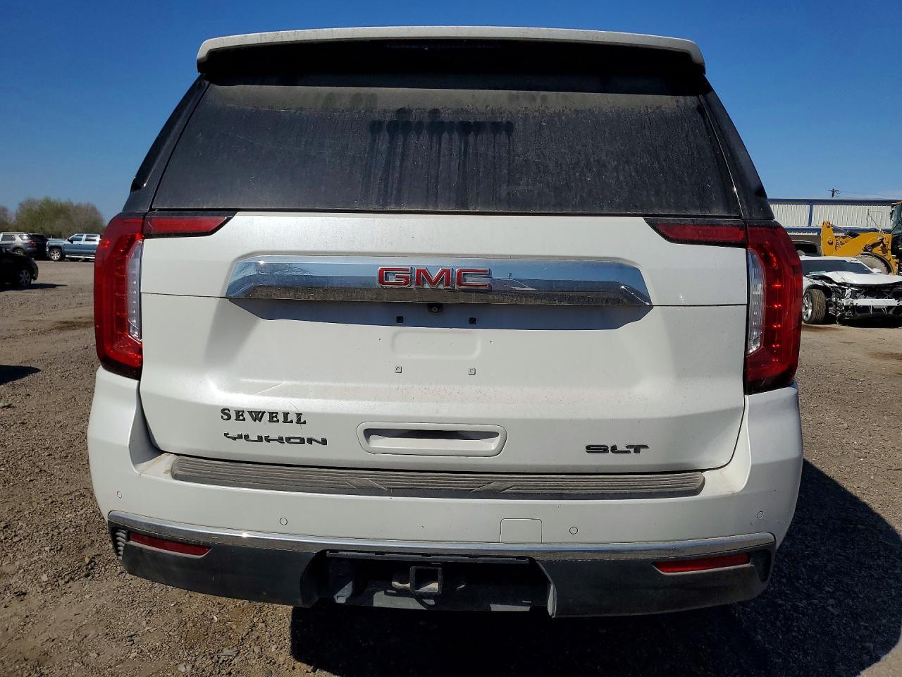 2021 GMC Yukon Slt - Image 6