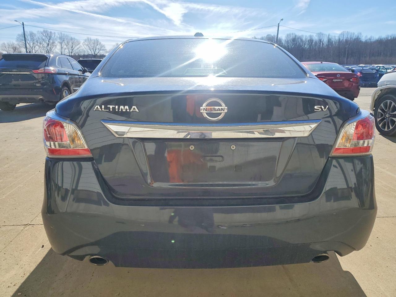 2015 Nissan Altima 2.5 - Фото 6
