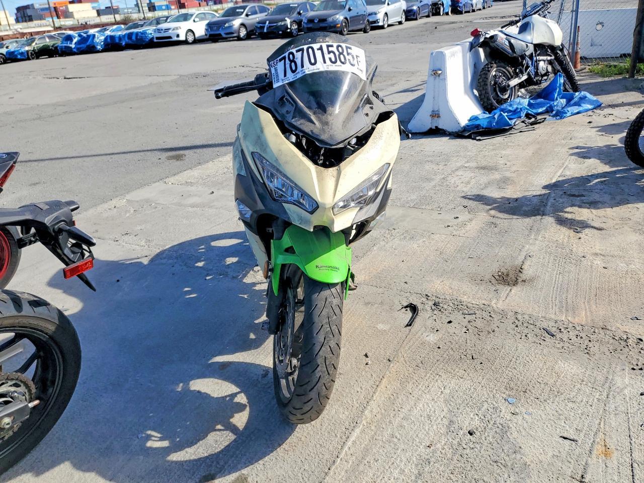 2022 Kawasaki Ex400 - Фото 2