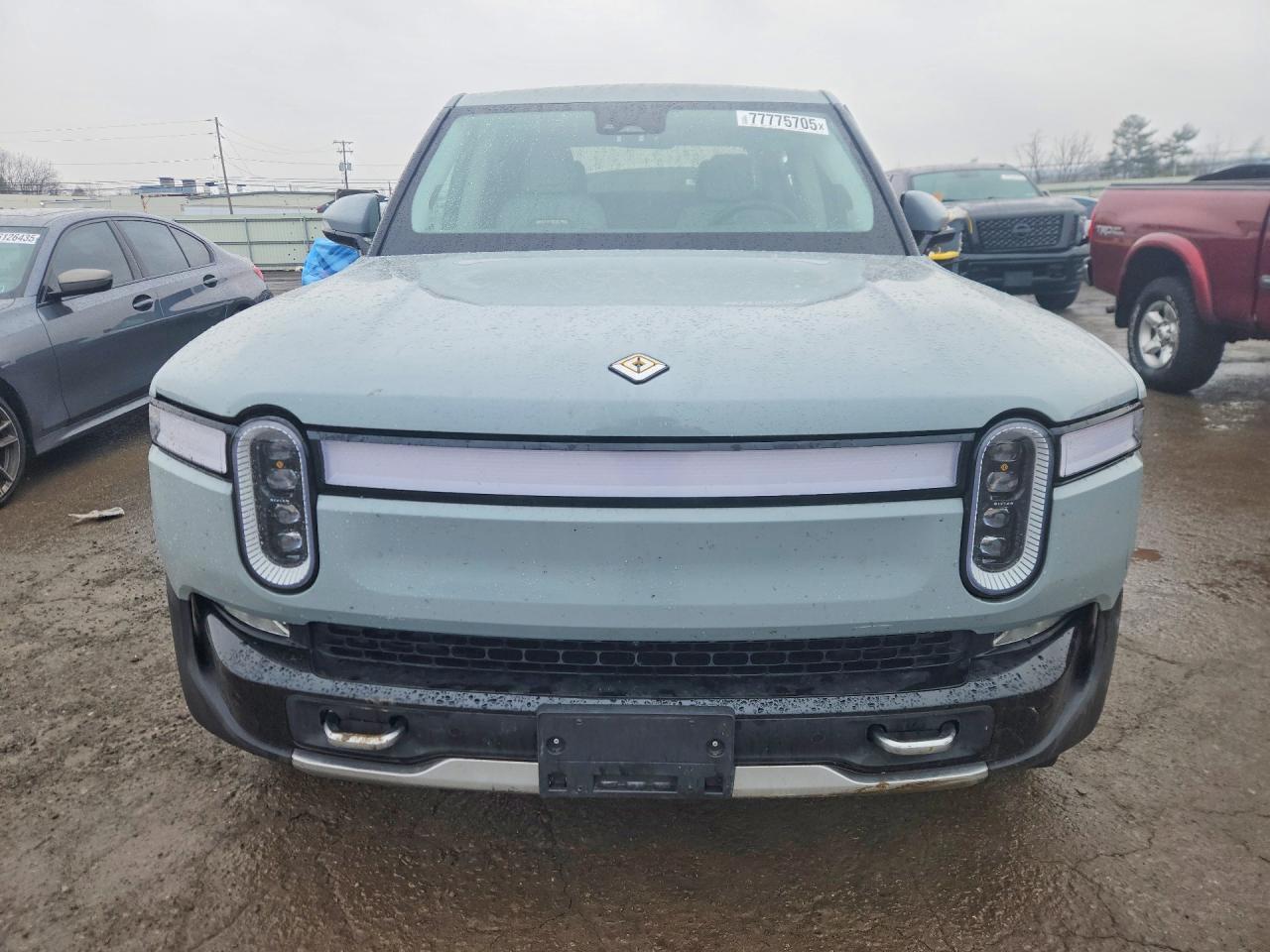 2023 Rivian R1T Adventure - Фото 5