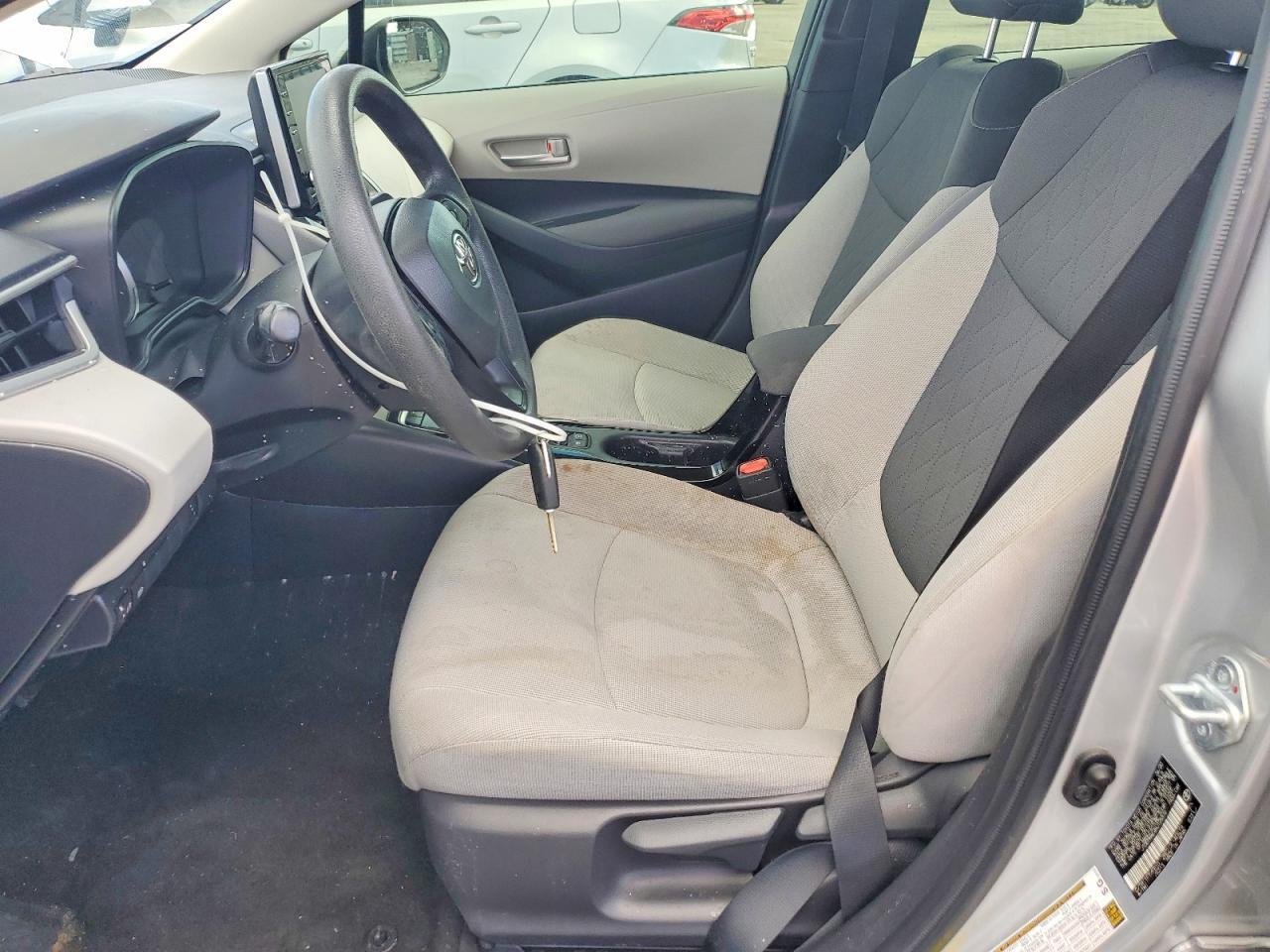 2021 Toyota Corolla Le - Фото 7