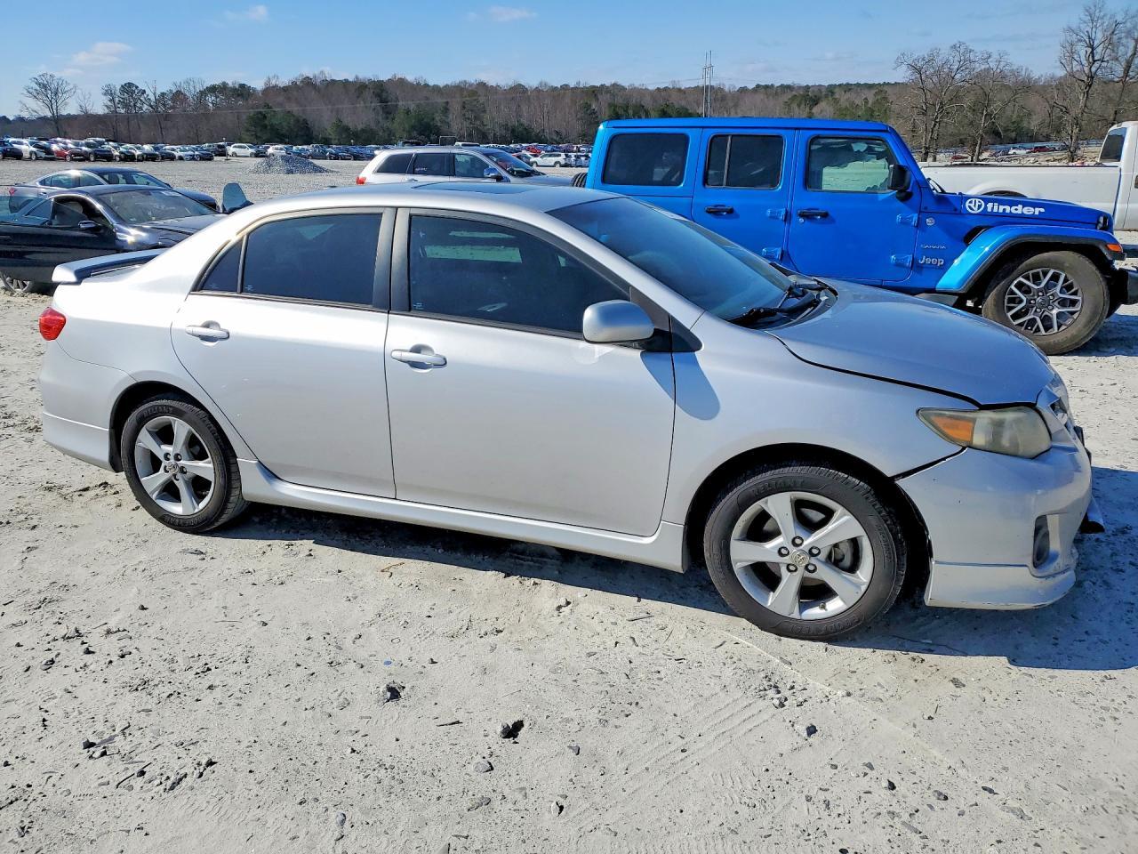 2011 Toyota Corolla Base - Фото 4