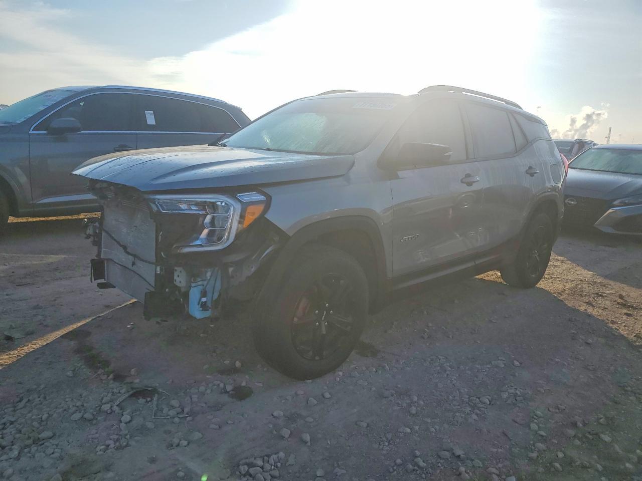 2024 GMC Terrain At4