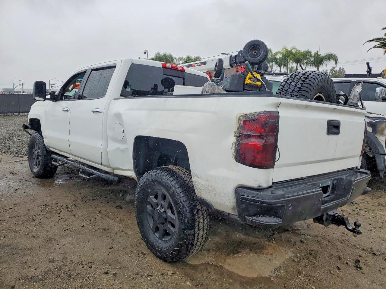 2015 Chevrolet Silverado K2500 Heavy Duty Ltz - Фото 2