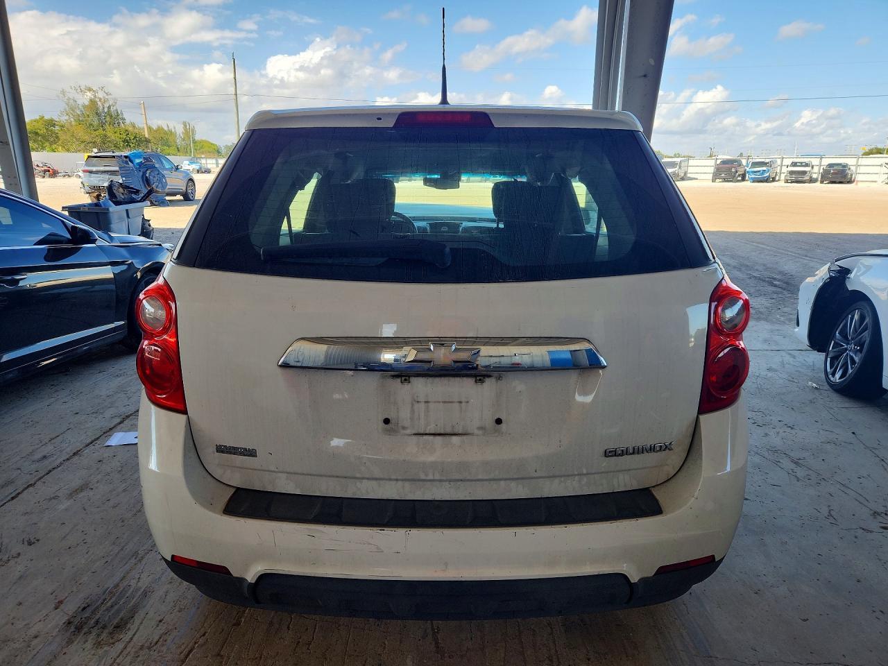 2011 Chevrolet Equinox Ls - Image 6