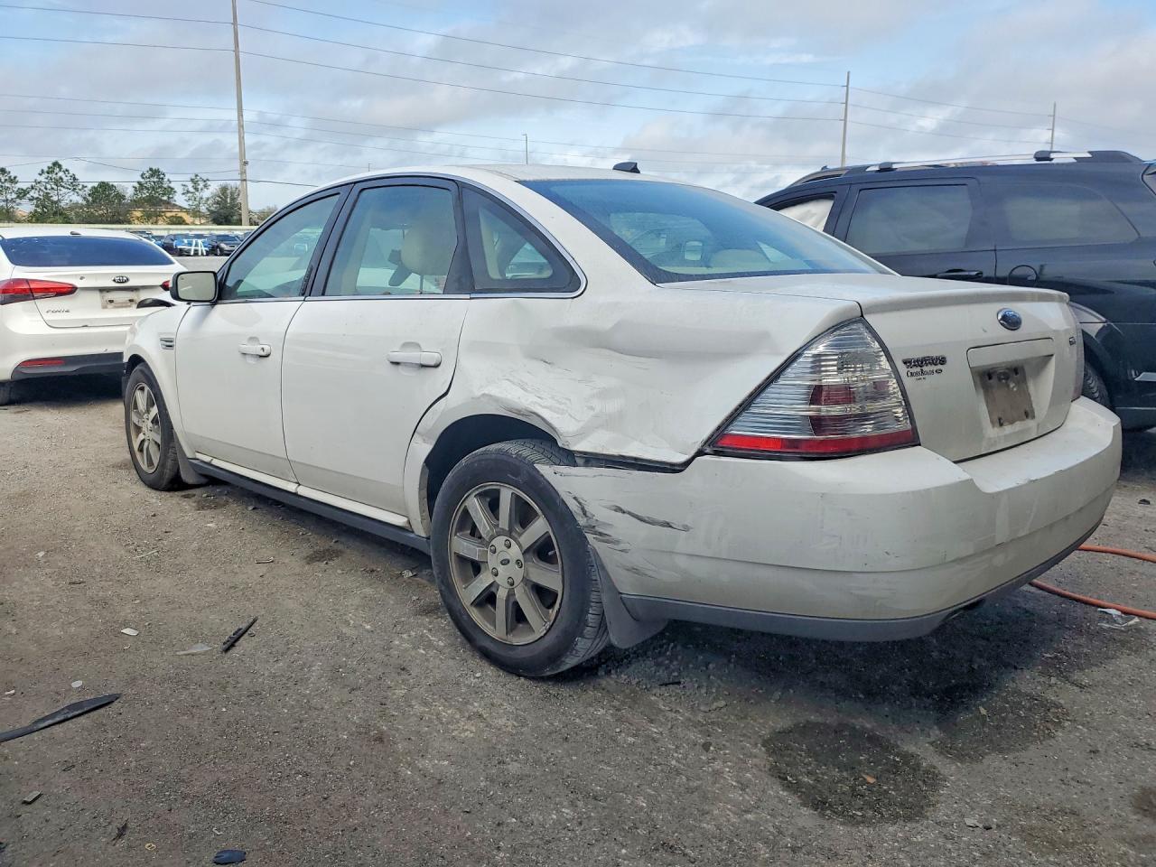 2008 Ford Taurus Sel - Фото 2
