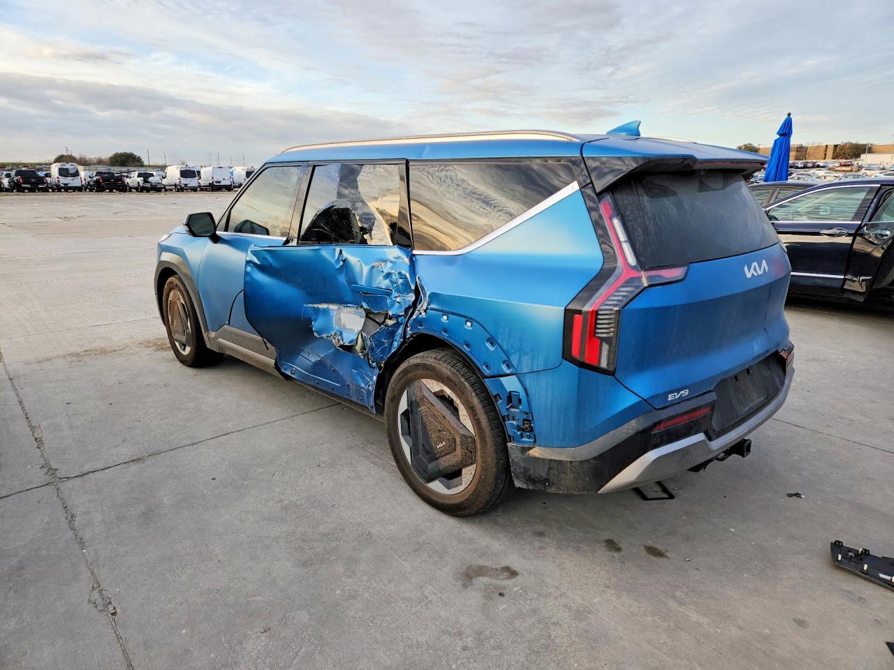 2024 Kia Ev9 Land - Фото 2