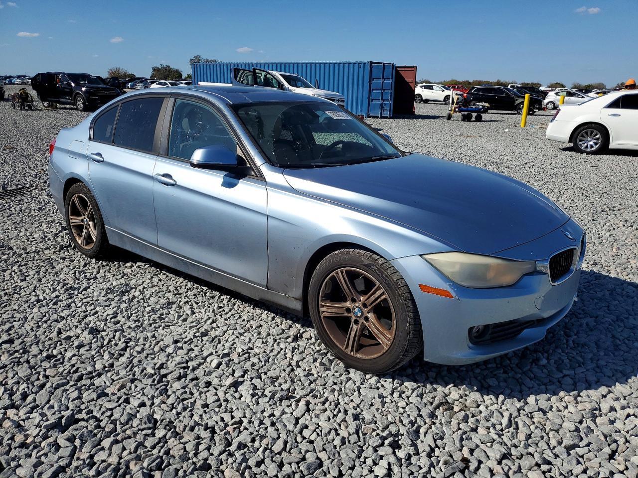 2013 BMW 320 I - Фото 4